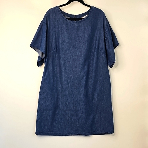Westport Dresses & Skirts - Westport Blue Denim A-line Liteweight Dress Short Flutter Sleeves SidePockets XL